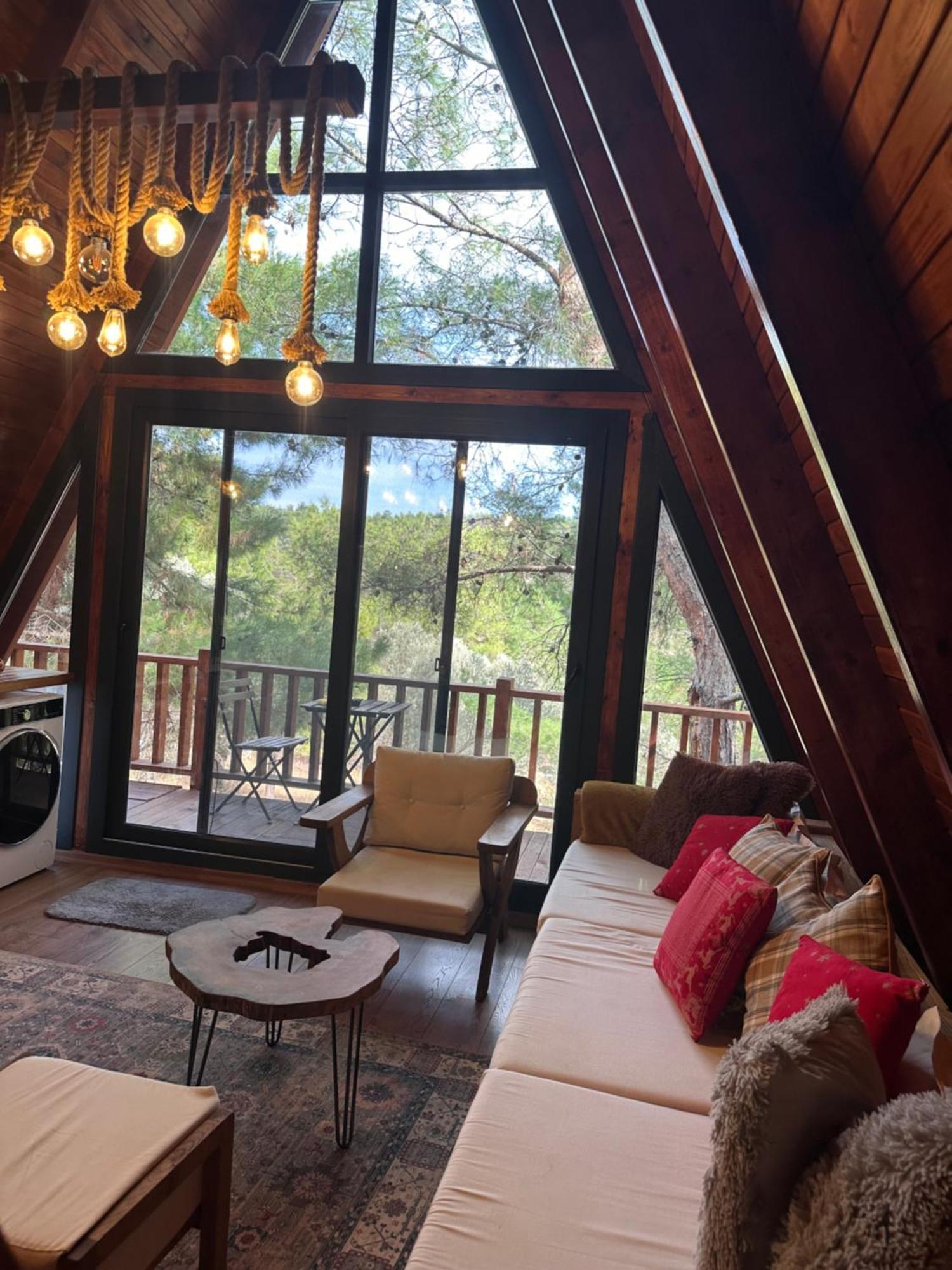 Panurlawoodenhouse Oezel Havuz& Sauna Mavi エクステリア 写真