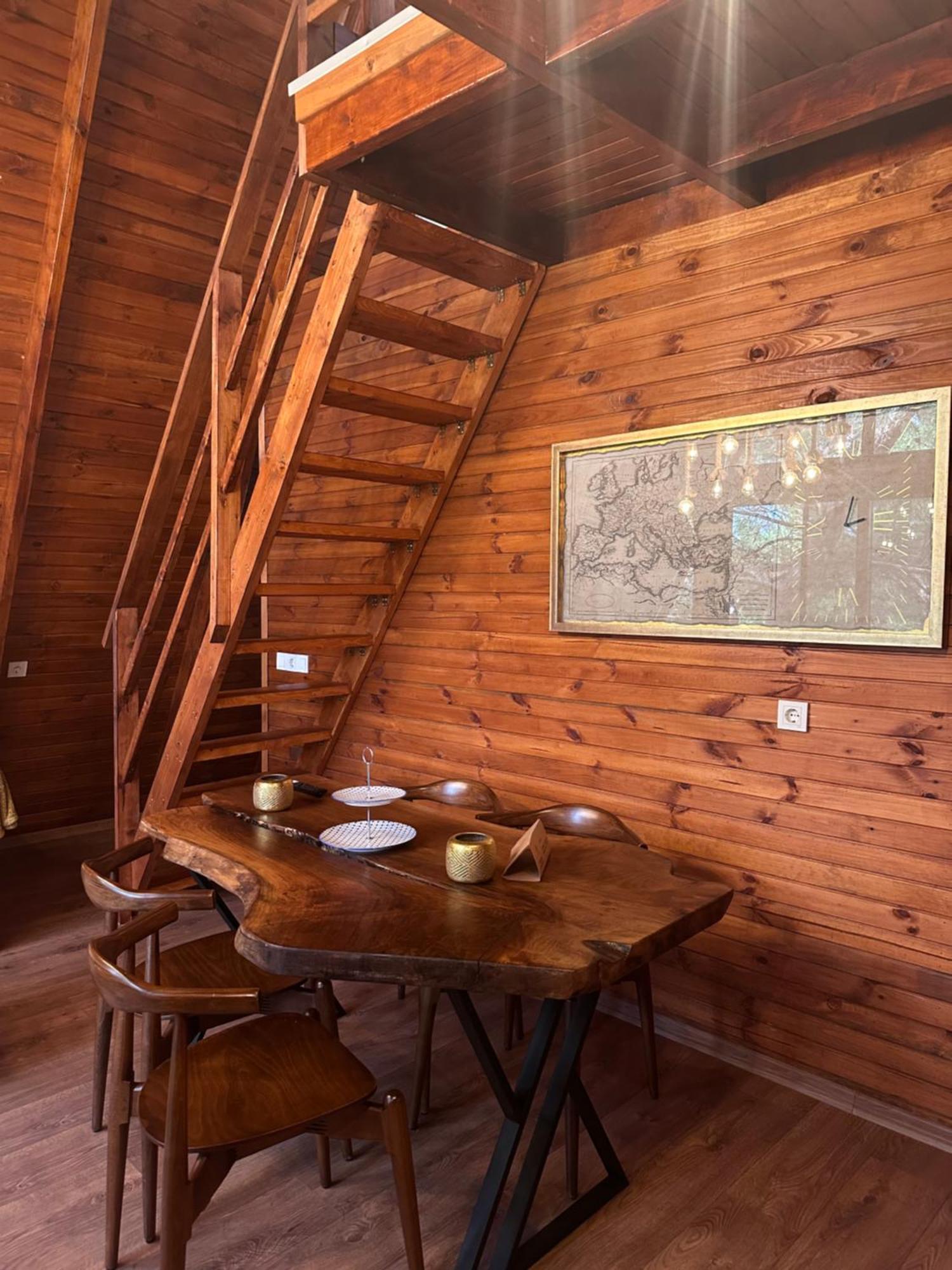 Panurlawoodenhouse Oezel Havuz& Sauna Mavi エクステリア 写真