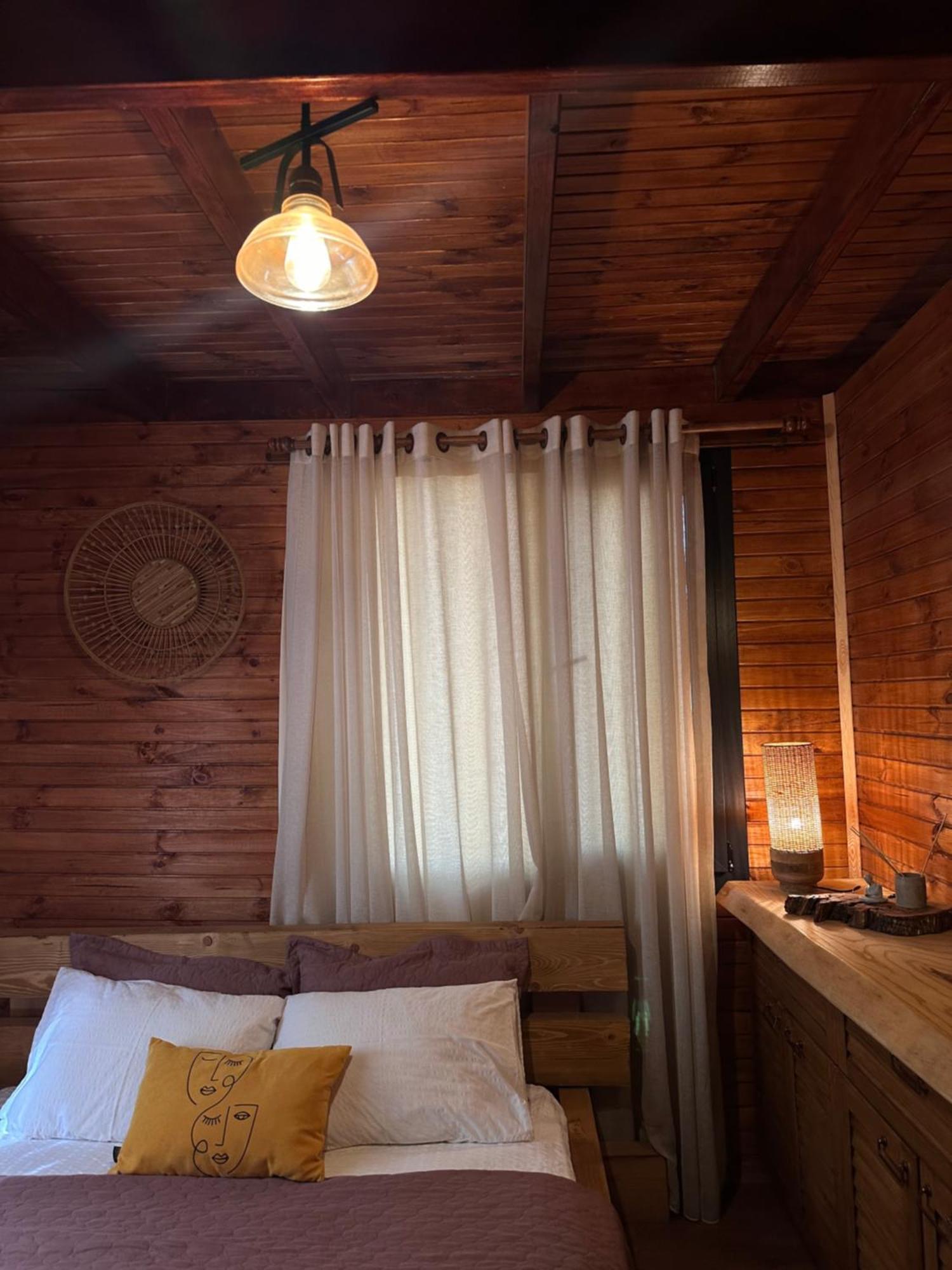 Panurlawoodenhouse Oezel Havuz& Sauna Mavi エクステリア 写真